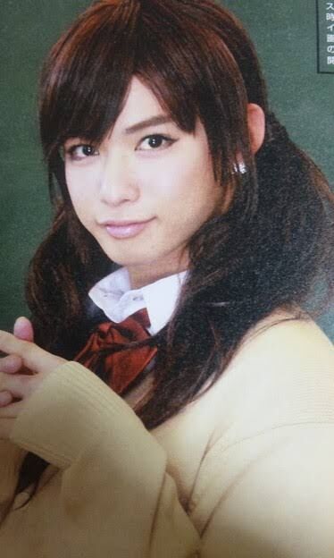 芸能人の女装を貼るトピ