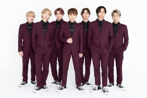 Travis Japan、WOWOW生中継『グラミー賞授賞式』SPゲストに 現地のレッドカーペットで「1番大きい夢」を体感