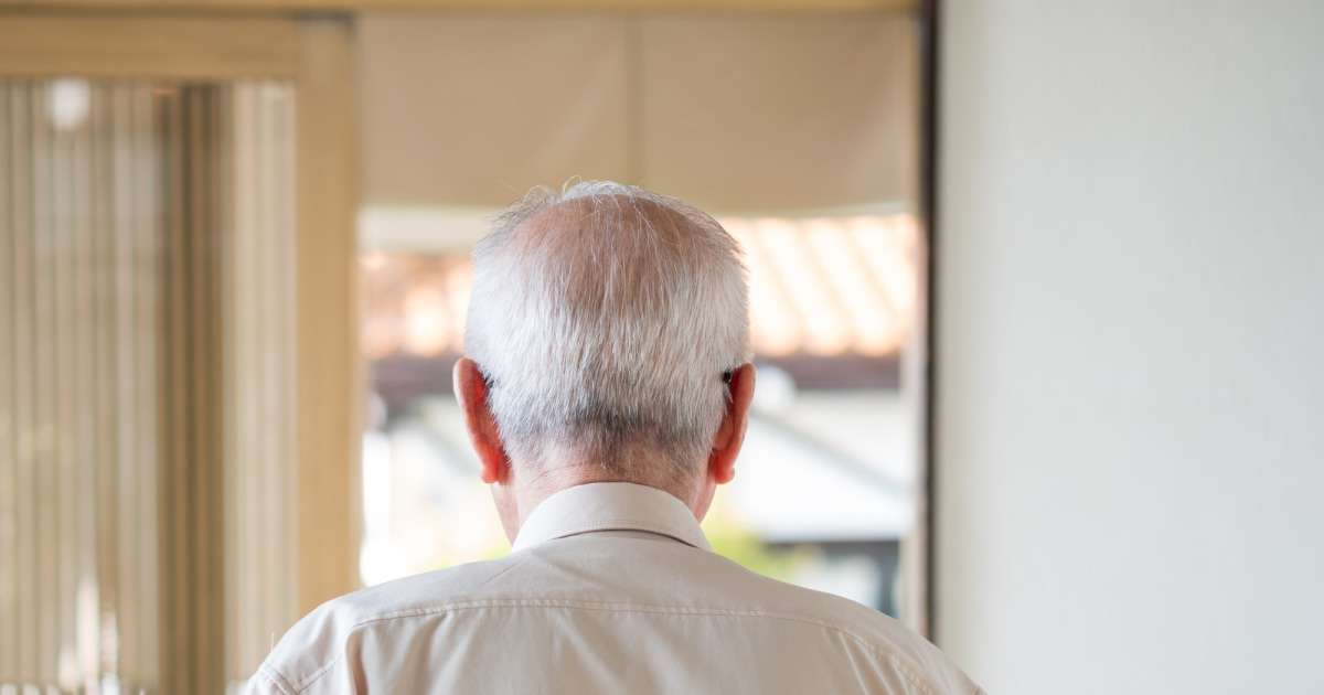 理不尽に激怒する《世田谷じいさん》急増の怪…「コロッケ無料で寄こせ！」「ここの唐揚げは固いんだよ！」世田谷区民が恐怖した体験談