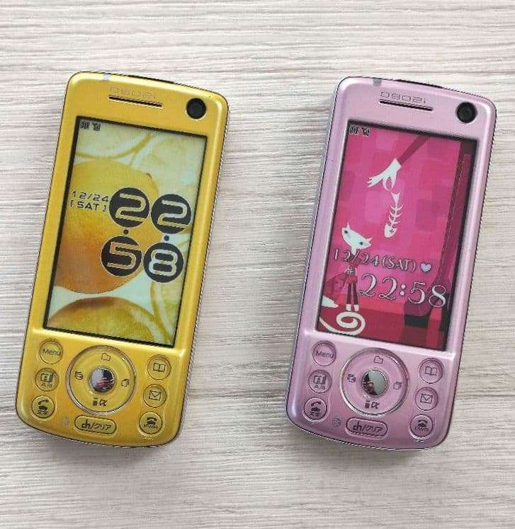 【ガラケー】懐かしのガラケーの画像【遂に終わるってよ】