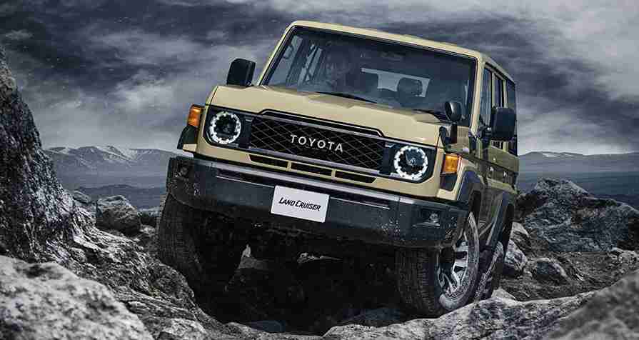 カクカクした車が好きな人