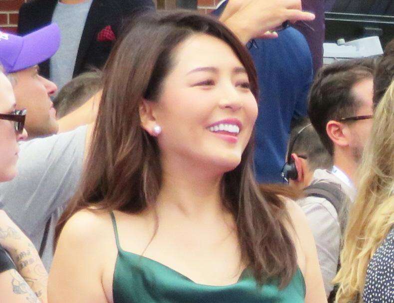 菊池雄星の美人妻、瑠美さん　大リーガー奥さま集合写真を投稿　今季の応援に感謝　TV１日限定復帰でその「美しさ」も話題に