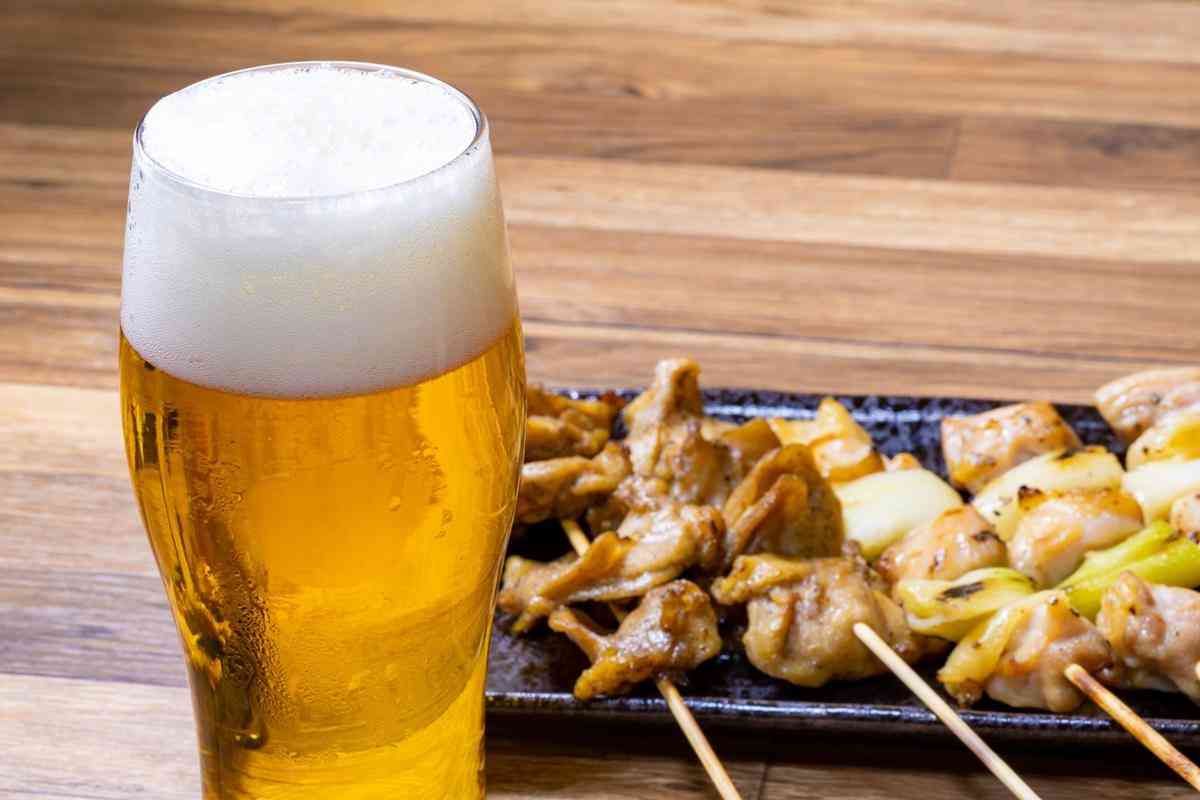 初デートに「3000円」の【チェーン居酒屋】…アラサー女性たちの“賛否”がハッキリ分かれた理由