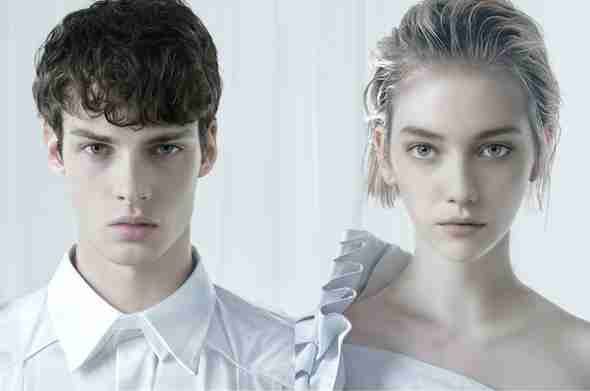 アパレル業界がざわつく！　本物みたいな「AIモデル」ができること