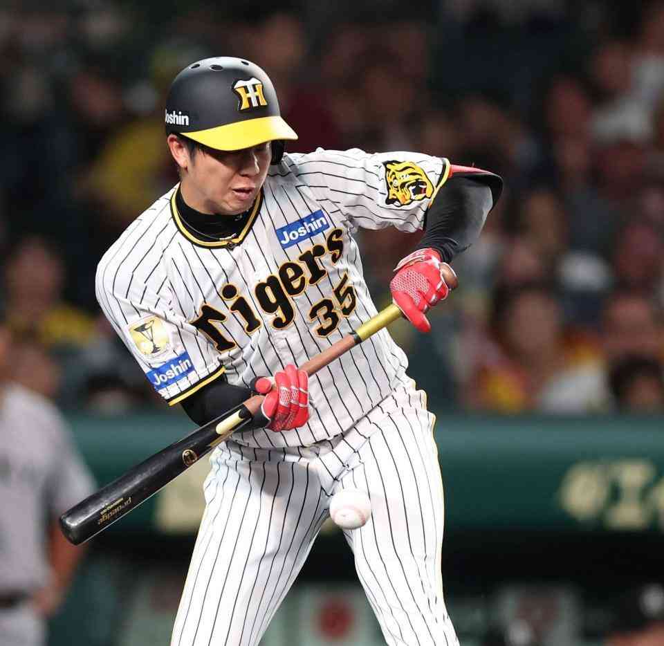 阪神－巨人　送りバント、打撃のスイング判定巡ってSNSが騒然　「審判買収」　おぞましいワードがトレンド入り