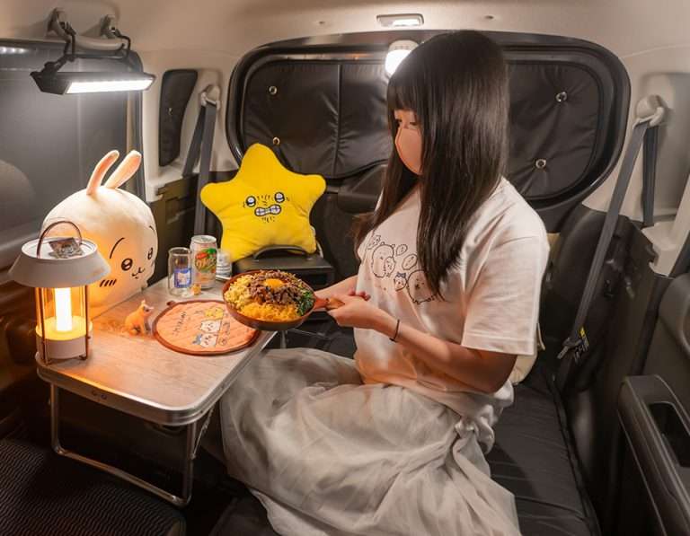 「小さい車が落ち着く」スズキのハスラーで車中泊を楽しむ20代女性。究極の目標は「365日、車内で快適に過ごすこと」