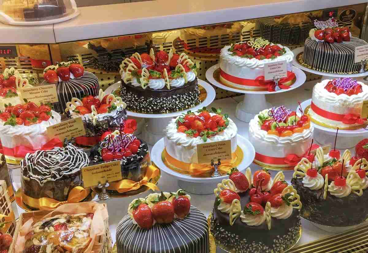 総菜はあるのに…　閉店前の“安売り”　「ケーキ」で行われない理由