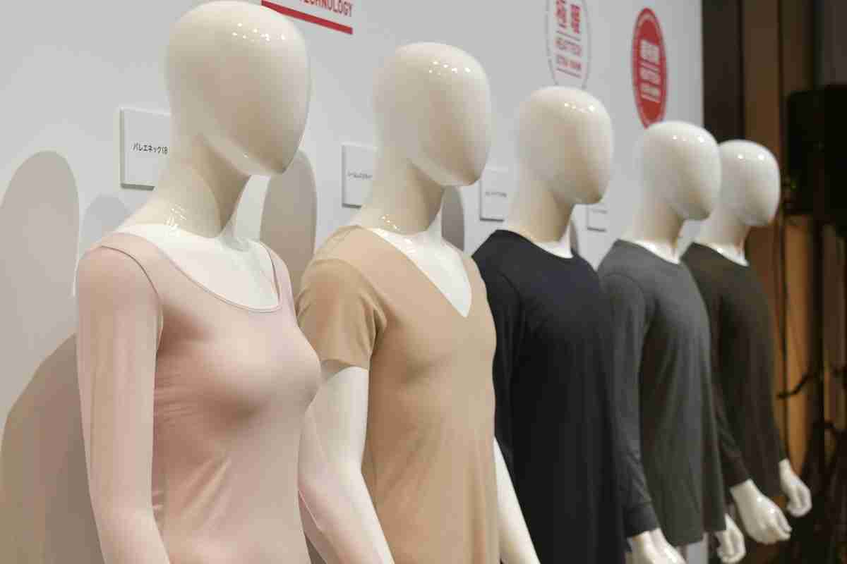 10年愛用する猛者も…　ユニクロの「ヒートテック」を何年も買い換えられない人たち