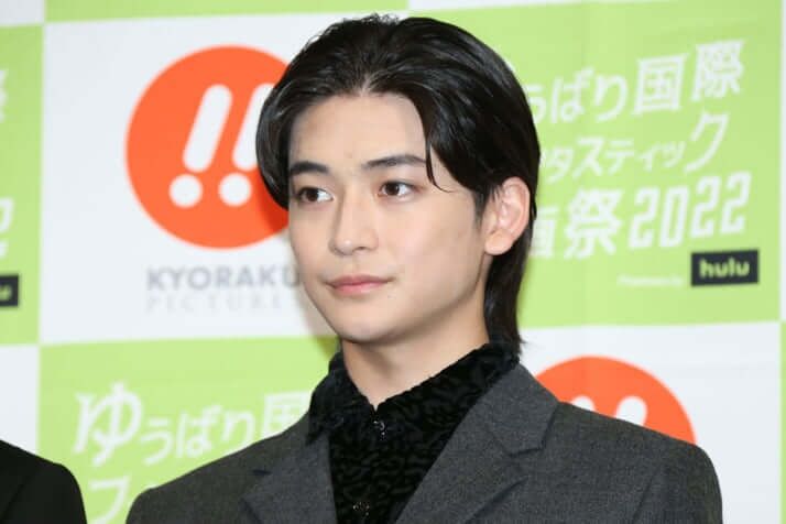 「高橋文哉」に“働かせ過ぎ”との声　映画4本、ドラマ主演にバラエティ…系列事務所には“若手人気俳優退所”の前例が