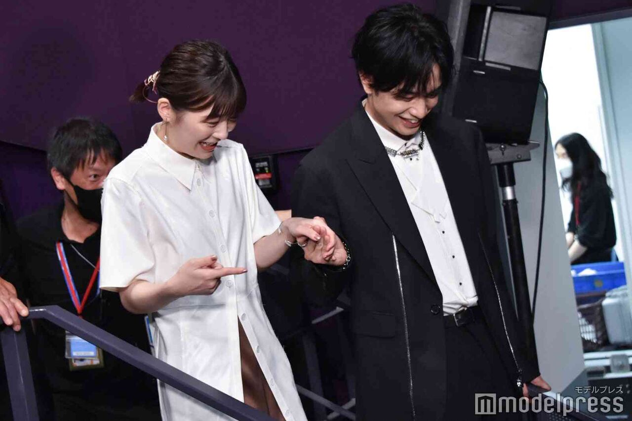 Sexy Zone中島健人、“3度目共演”伊藤沙莉に「結構ガチでラブでいってる」織田裕二がツッコミ「公開告白？」