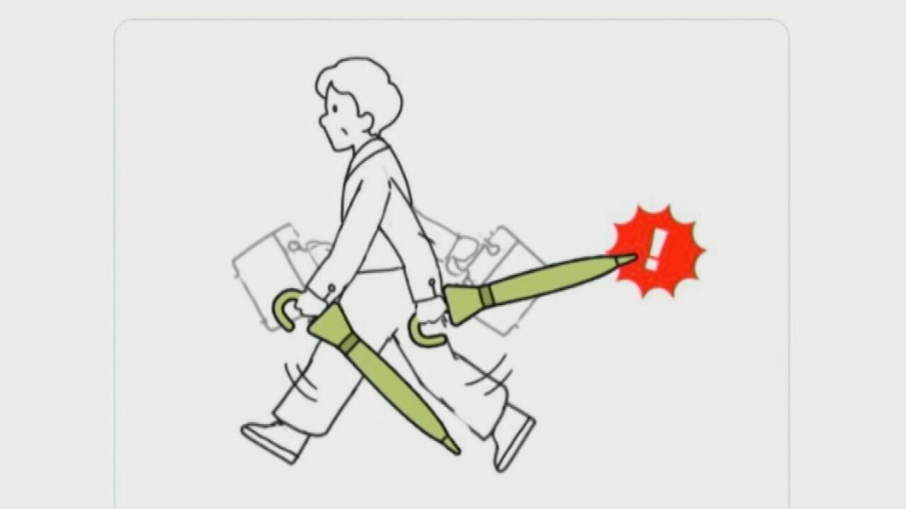 「目に傘が当たって視力を奪う前にやめてください」眼科医がSNSで警鐘　傘の危険な持ち方…横持ち、腕にかけてブラブラ、リュックに引っかける