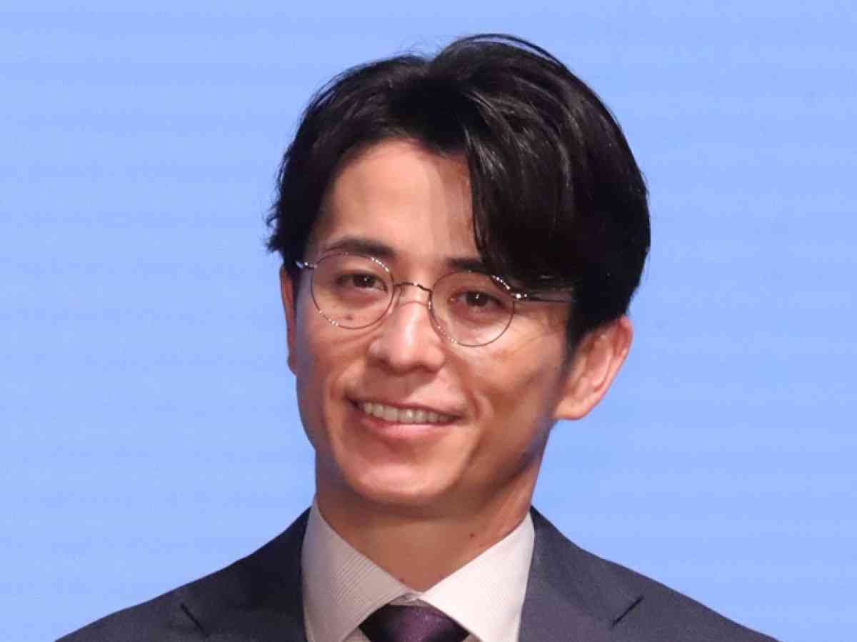 藤森慎吾、両親と仲良く食事→母が人気芸人にソックリと話題「素晴らしい遺伝子」