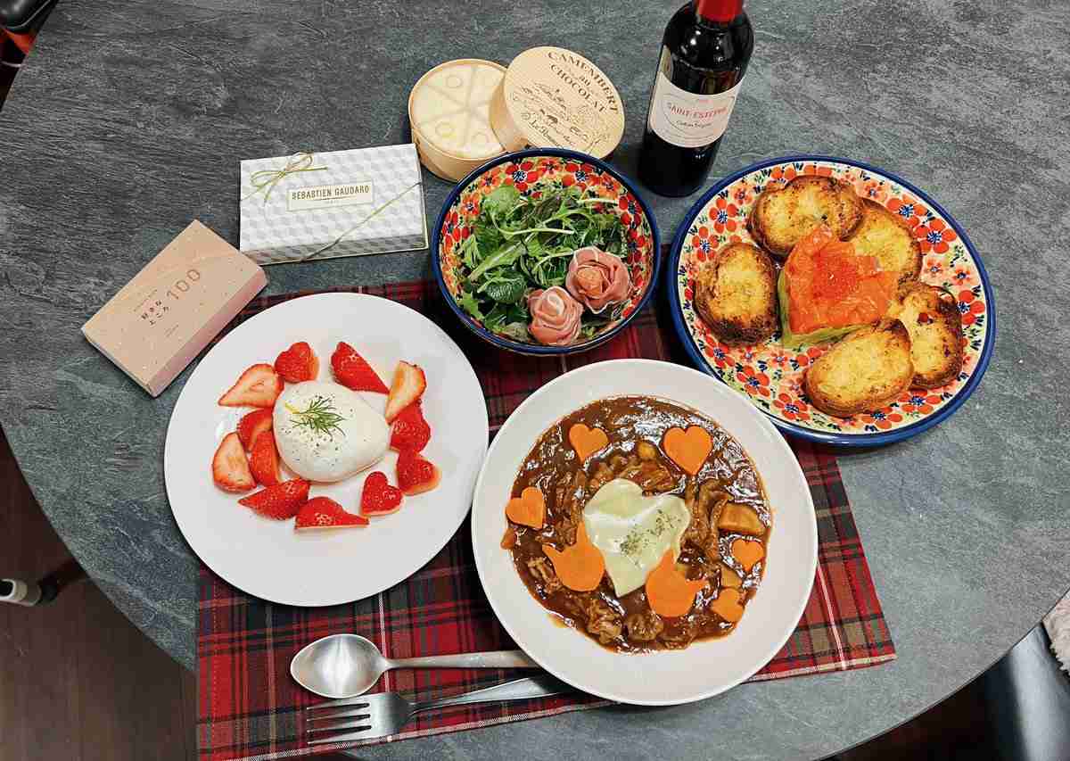 峯岸みなみさんの【夫に出す料理と自分が食べる料理の差】がわかるツイートに共感「これが現実だよね。ナイス！」