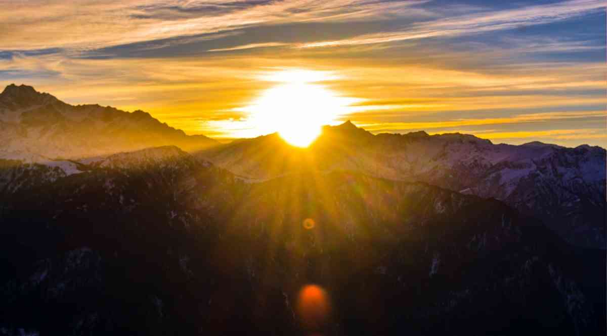 2024年の元日は年内屈指の「最強開運日」　一粒万倍日＆天赦日、何を行うと吉？