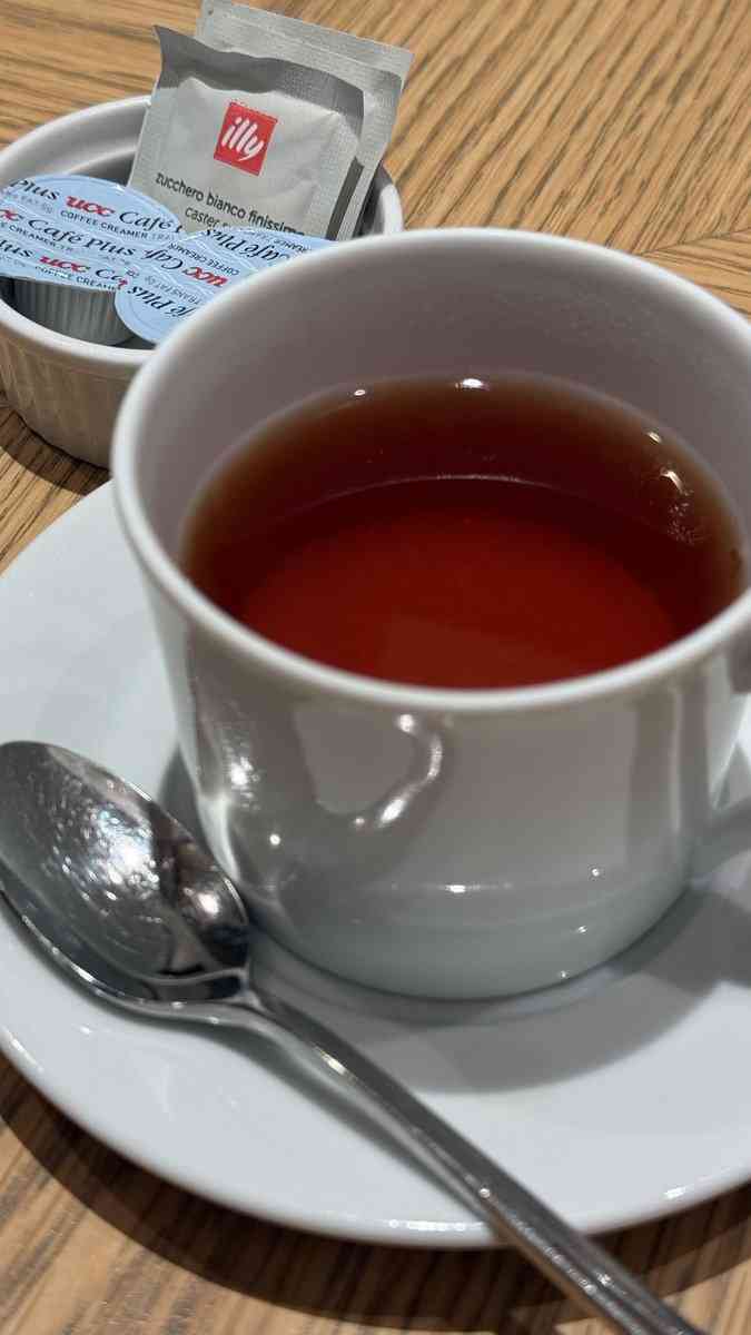 【画像】紅茶党が萎える瞬間がこちらです「これを出してくるところは紅茶の扱いがカス」