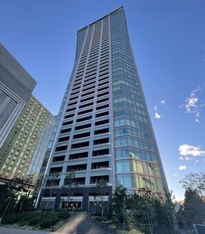 「こんな近くに150ｍのマンションが建つなんて」渋谷の39階建てタワマン 『パークコート』の住人たちが激怒するワケ