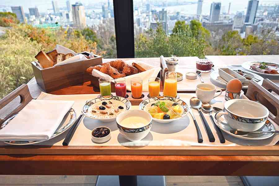 23年間続く神戸の「世界一の朝食」、人気が衰えないのはなぜ