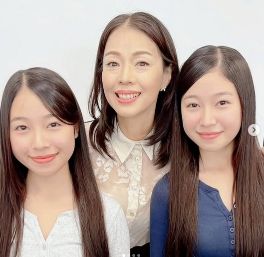 『渡鬼』野村真美＆藤田朋子の“子どもたち”近影 成長した姿に反響「びっくり」「美しい」「大人になってる」