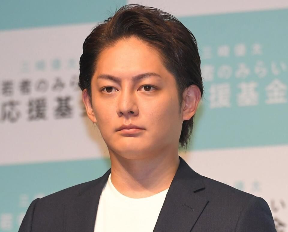 巨額損失の「青汁王子」三崎優太氏　知人から３億円振り込みで窮地脱出　“茶番説”には猛反論「台本とか言ってるバカがいるけど…」