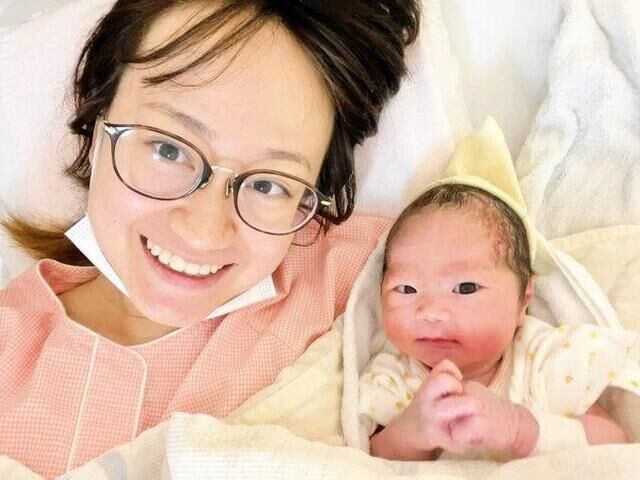 「若くして産む＝キャリア終了」じゃない　21歳未婚学生で出産した彼女が語る“早く産んだからこそ見えた未来”