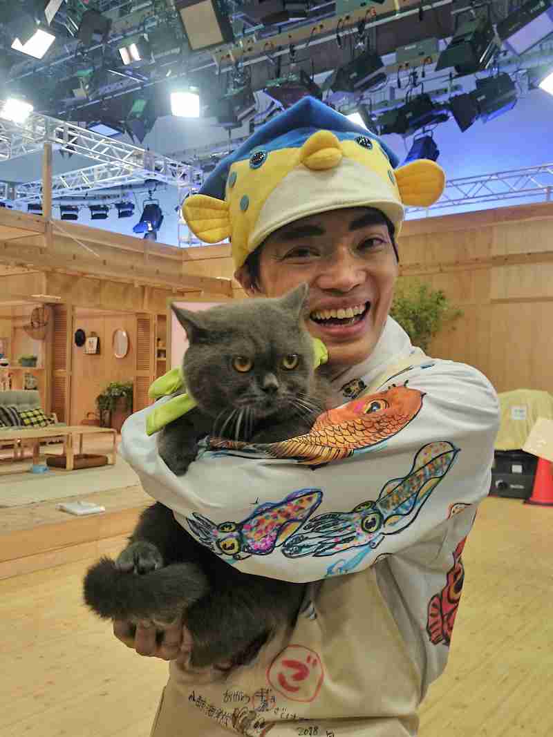 有名人と動物が一緒に写ってる画像を貼るトピ