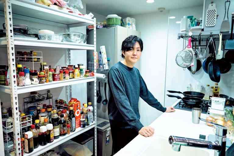 料理研究家・リュウジ「手間暇かけた料理＝愛情」が女性たちを苦しめている