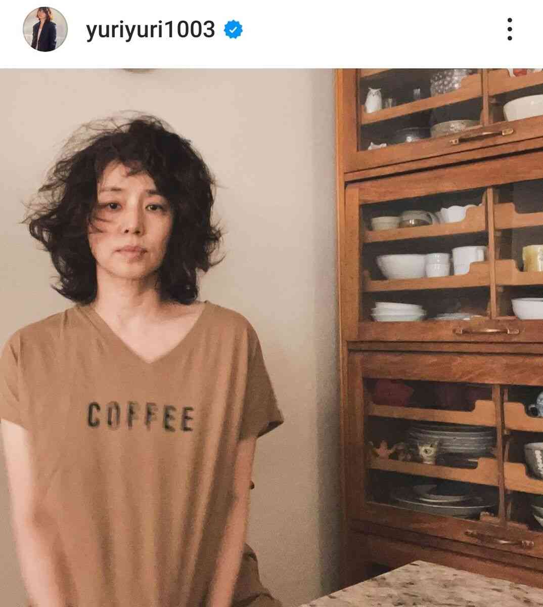 石田ゆり子、女優オーラ消した姿が衝撃「二度見した」「別人のようでびっくり」「何をどうすればこーなる？ｗ」