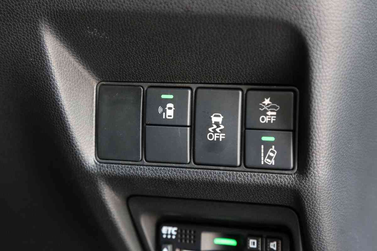 車の機能使いこなせてますか？