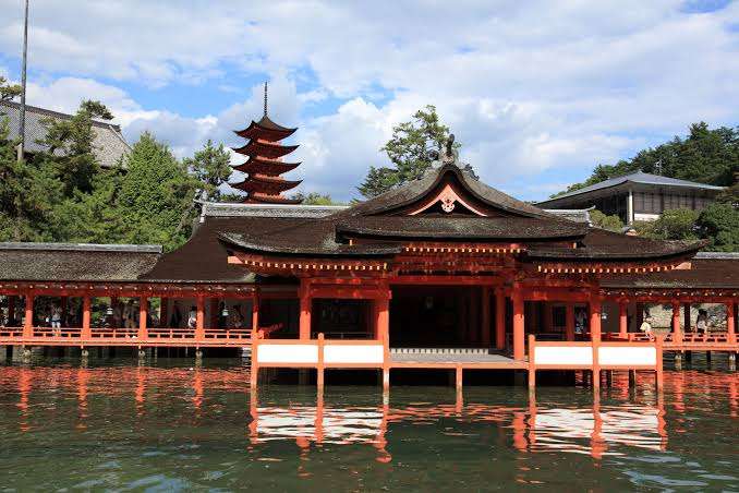 【宮島】厳島に行ったことがある人〜！