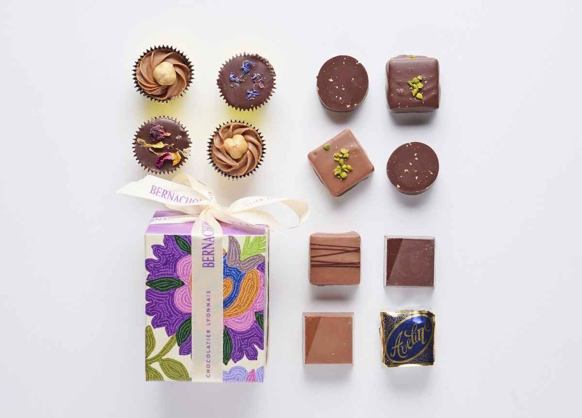 バレンタイン向けチョコにカビ　三越伊勢丹が自主回収　オンラインと店舗で計260個販売