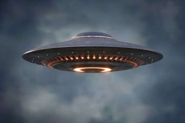 みんなでUFOを呼ぶトピ
