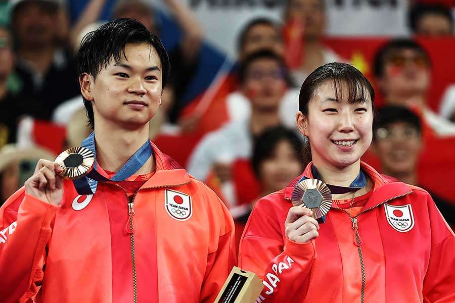 五輪銅バド「ワタガシ」がペア解消へ　渡辺勇大＆東野有紗の13年ペア…20日開幕ジャパンOPが最終戦、ともに現役は続行