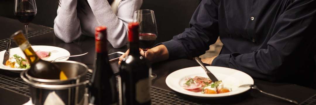 デート代おごる、おごらないの「最終結論」…一流経済誌編集者の出した答えは「年収割り勘」