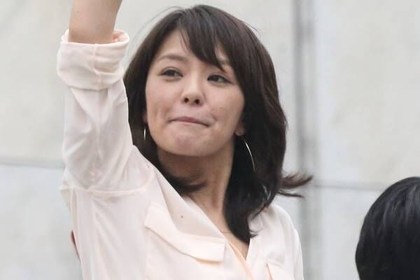 今井絵理子議員　1カ月で2回も海外視察！ベトナム視察中には「息子のプロレス観戦」、成果報告に高まる期待