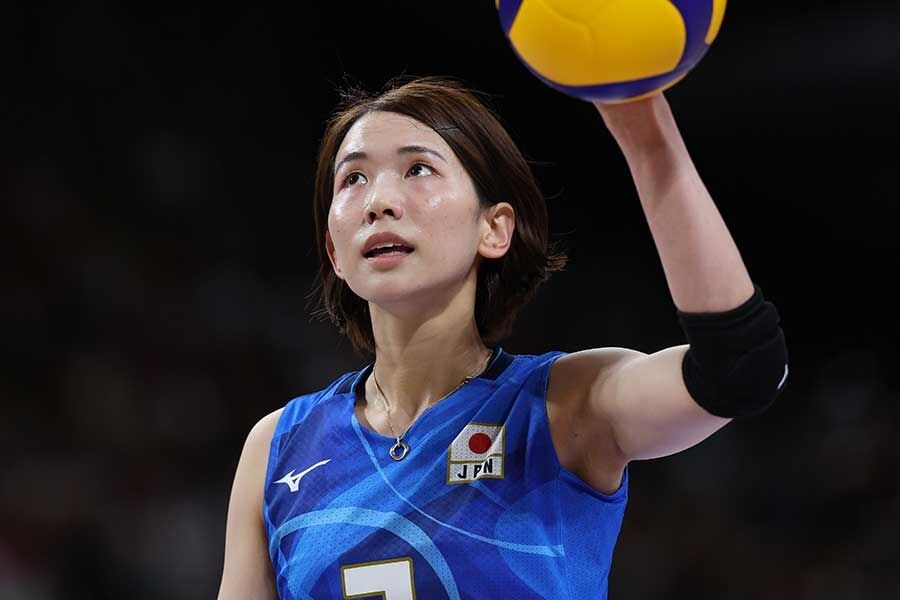 女子バレーボール日本、強豪ポーランドに1-3逆転負け　男子に続き黒星発進、引退・古賀紗理那は27得点奮闘も実らず