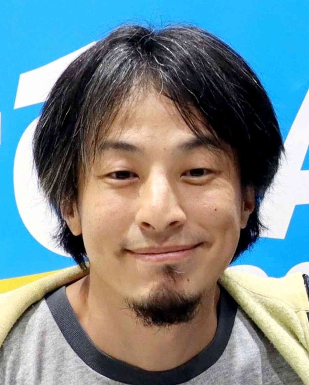 ひろゆき氏、生配信中に妻に怒られる…「ドン！！」と壁を叩いたような音とともに怒鳴り声