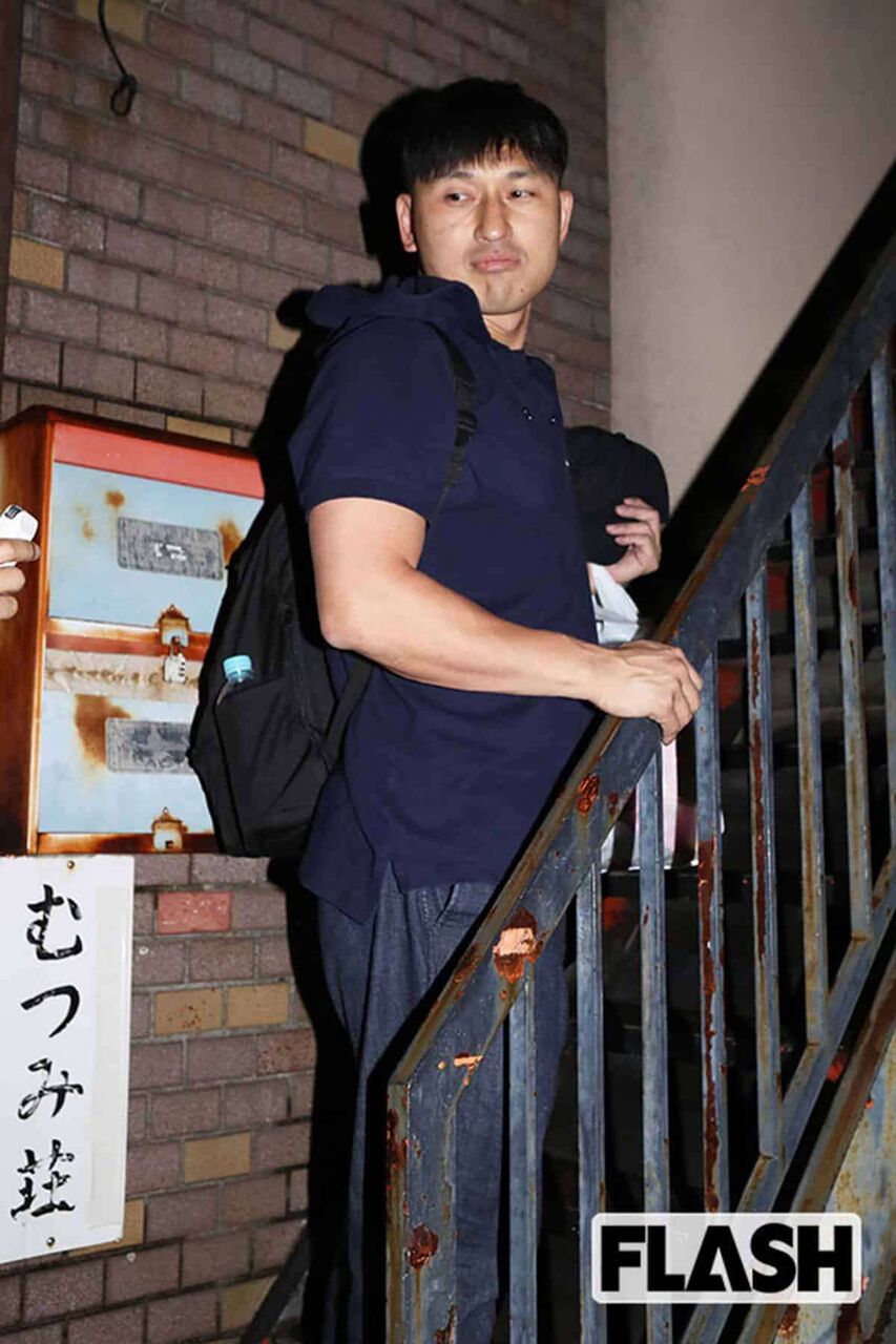 オードリー春日「ペンギン池騒動」後も沈黙貫き批難の大合唱「春日も加藤も見たくない」懸念される出演番組への影響