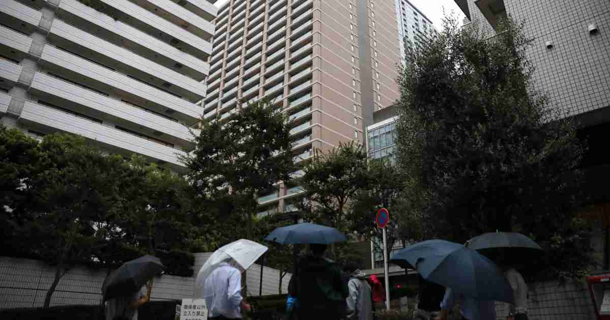 岩屋外相の部屋に侵入した女性「外務省です」と名乗る　他宿舎も訪問