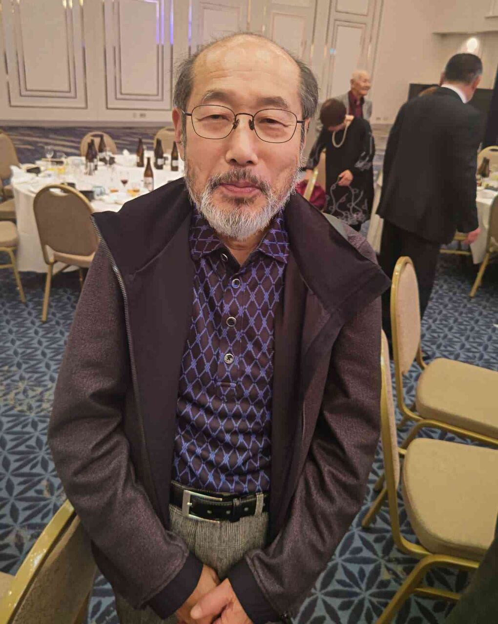 「株主優待生活」の桐谷広人さんが大変貌！　“ニコラス・ケイジ似”のヒゲ面「イケオジ」になっていた