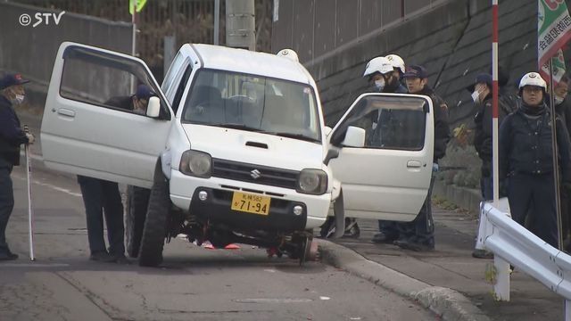 走行中の車から外れたタイヤが園児に直撃　意識不明の重体で搬送　札幌・西区