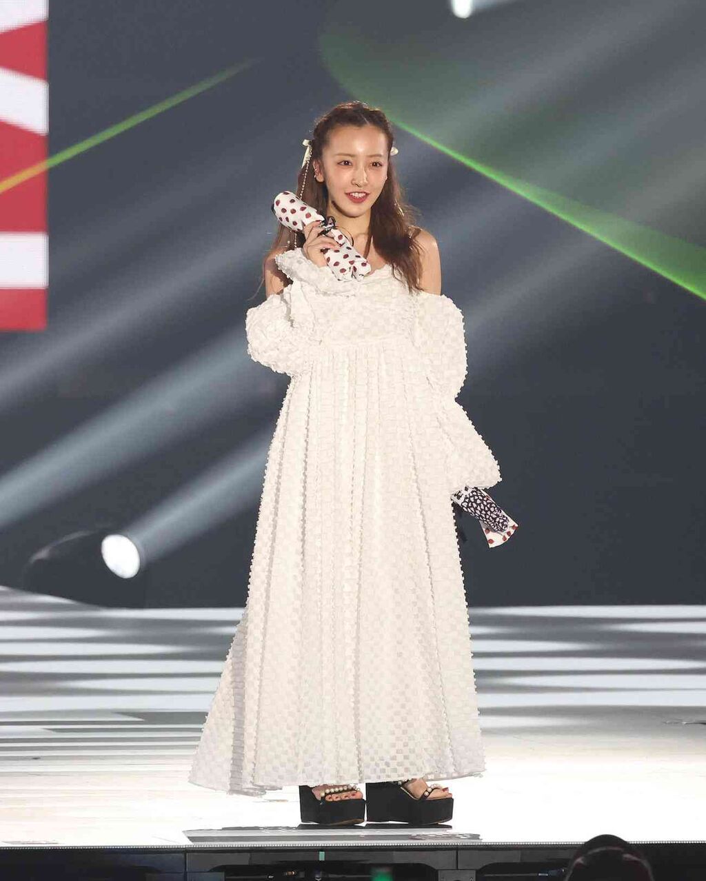 【カンコレ】板野友美　スタイル維持の秘訣は「ピラティスと16時間食べないダイエット」