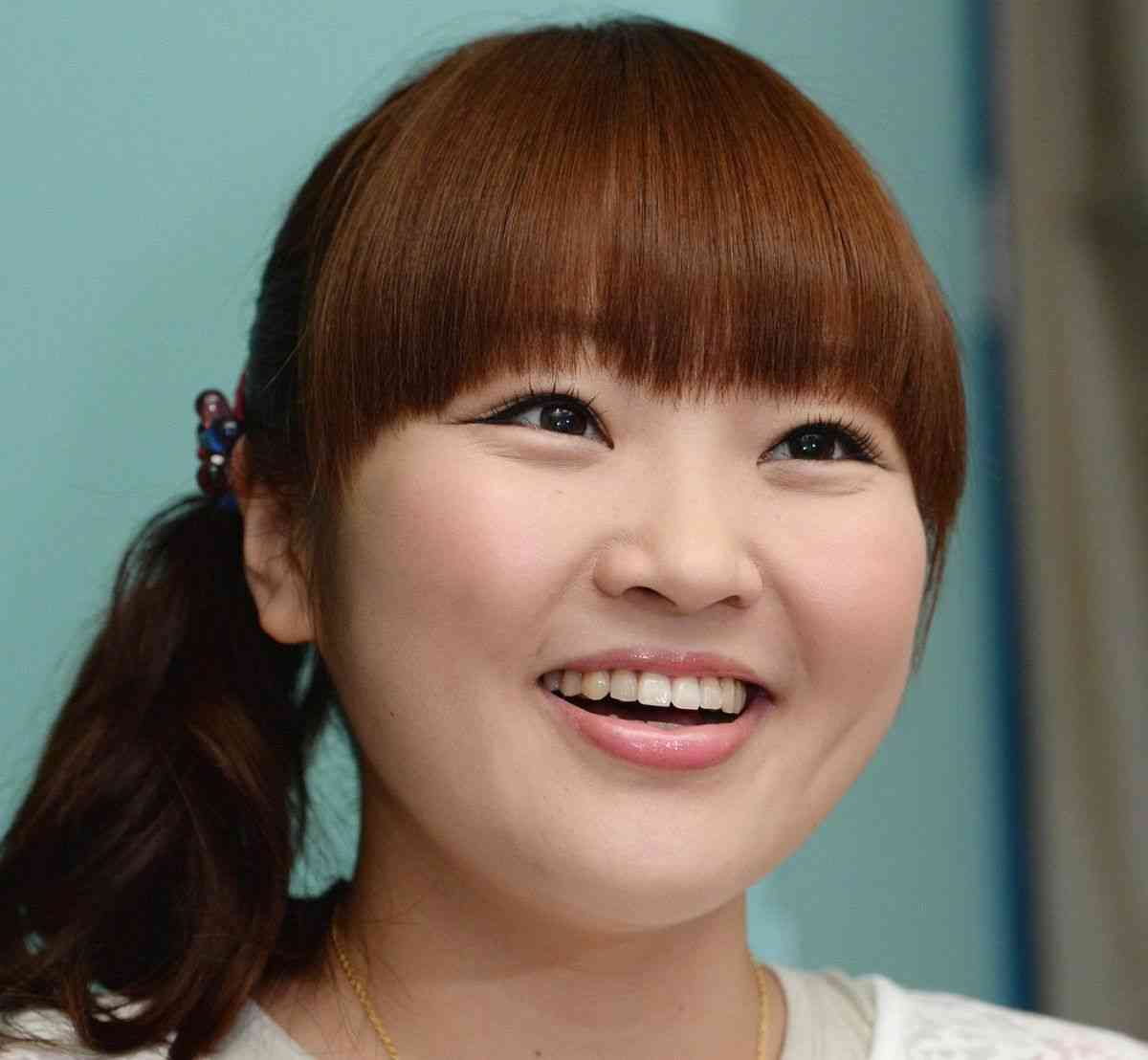 柳原可奈子「”バレないように”が頭にあって…」長女の脳性まひ公表まで子育ての話避けていたとの告白に「とっっってもわかります」「激しく共感」