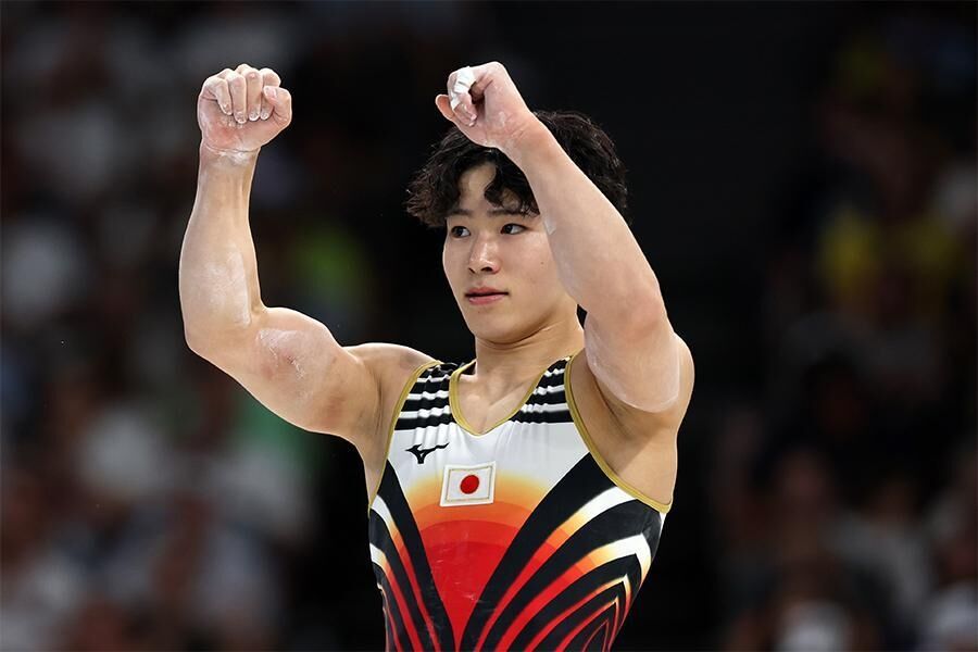 団体・個人総合二冠の岡慎之助が鉄棒でも金メダル！初の五輪で金3つ、銅1つ、4つのメダルを獲得！【パリ五輪 体操】
