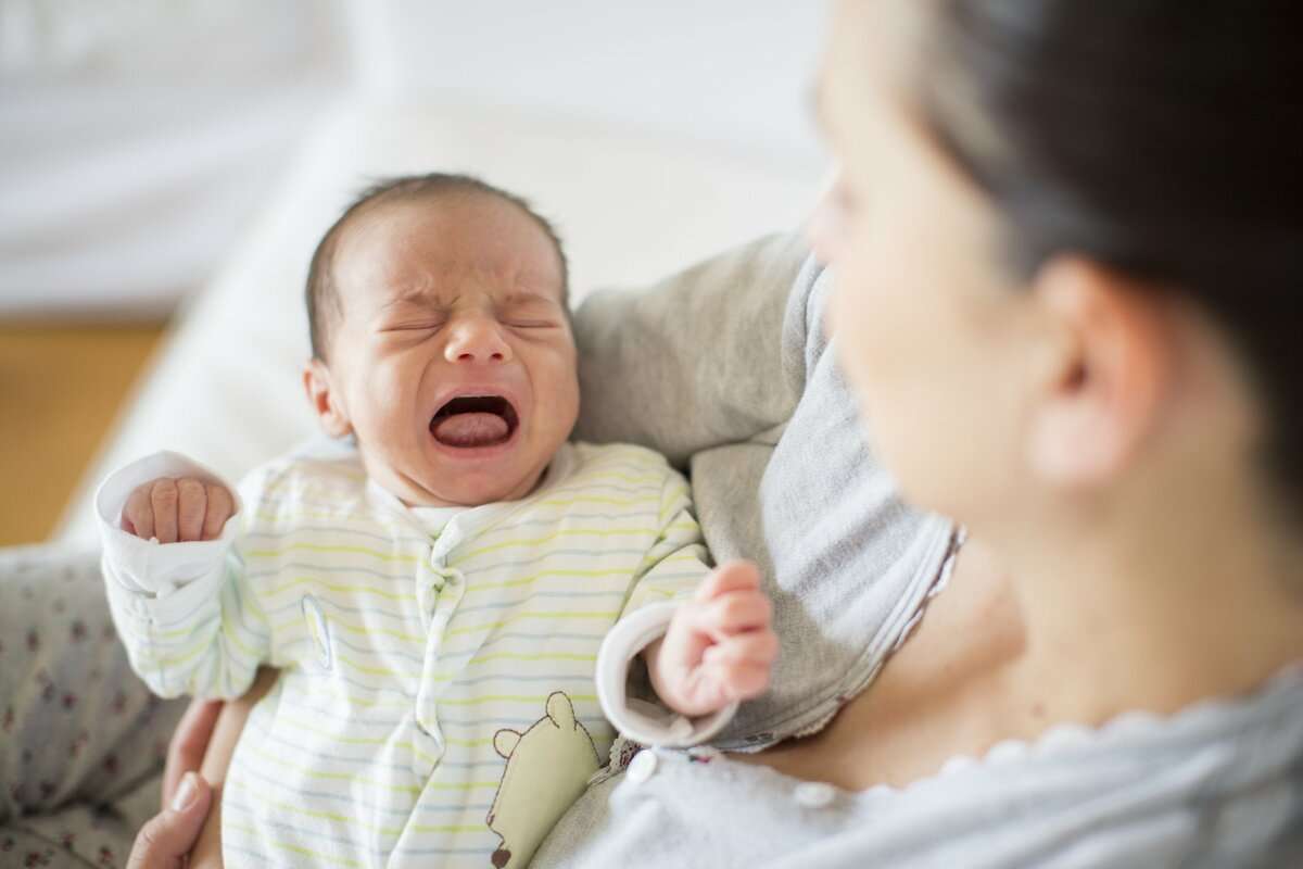「育休、半年取れたよ」「何で嬉しそうにしてるの？」夫の休みはただのロンバケ。政府方針に疑問を呈する、35歳母の「過酷すぎる現実」