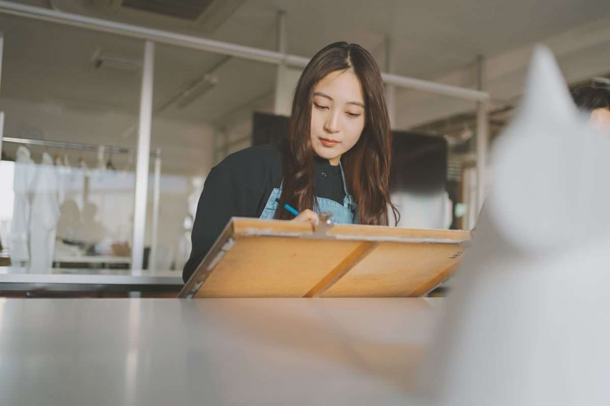 「親の年収450万で美大進学は無謀ですか？ 高校から奨学金を利用するのはおかしいでしょうか」