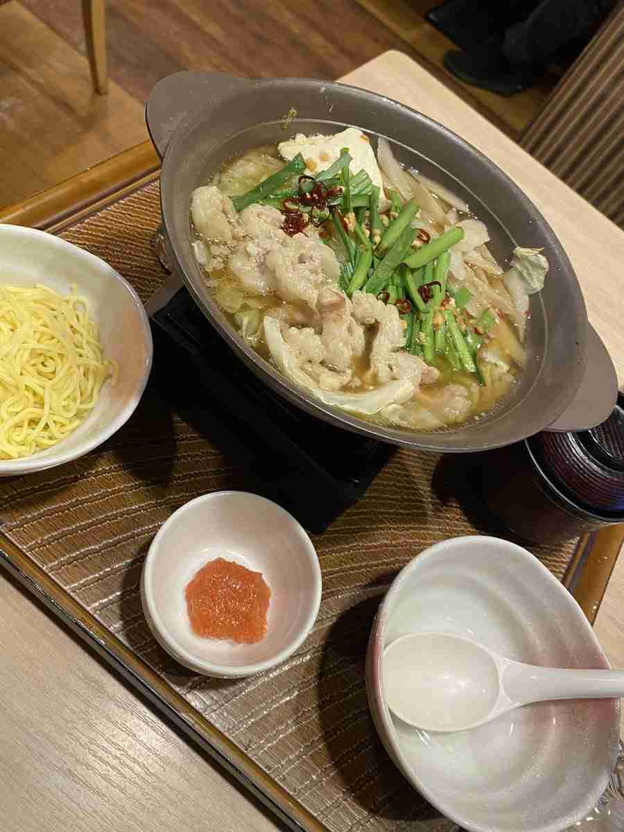 ガストで「1人もつ鍋」を食べた体験談に7.2万いいね⇨「もつ1.5倍でライスもつければよかった」と投稿主