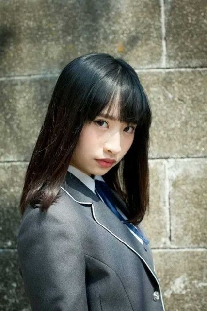 露出度高い服装で批判された人気モデル藤川らるむ、過去の性被害を告白「誰にも相談出来なかった」