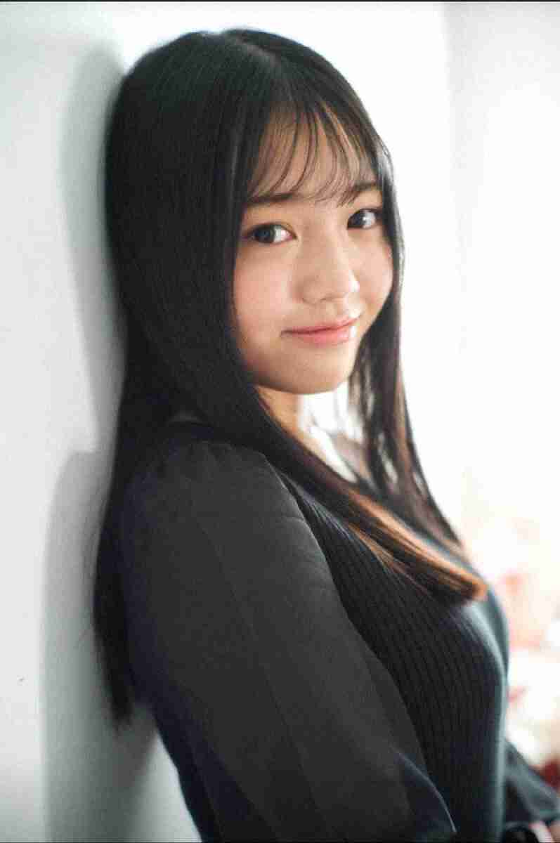 謎の美少女高校生がホリプロのインスタに登場　つぶらな瞳…名前はまだない　1月末にグラビアデビュー予定