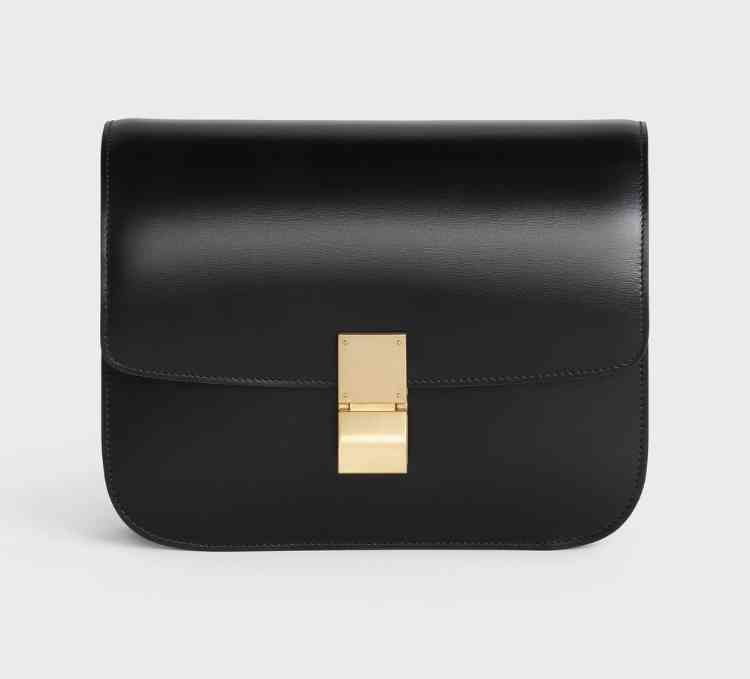 全力のおしゃれ総額と年齢を書いていくトピ