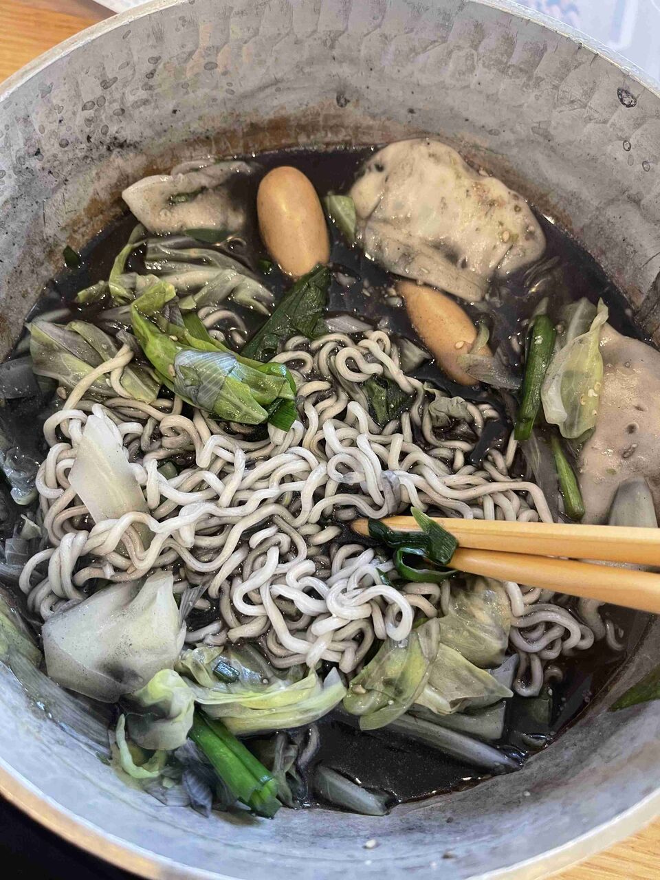 映えない料理の写真を見せ合うトピ